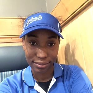 Meet your Posher, Alexandria